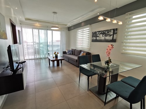 Apartamento en Alquiler, Serrallés