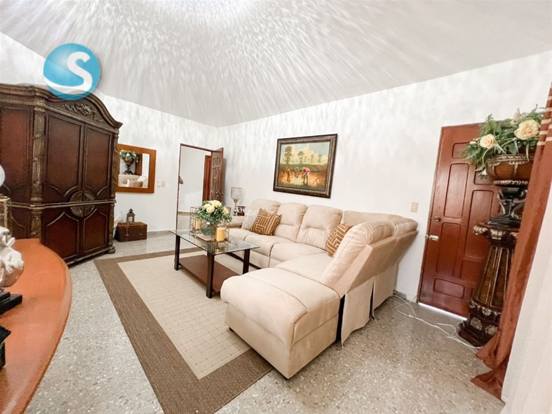Casa en Venta, Bayona 1304888