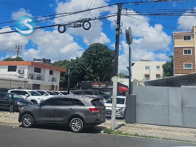 Solares / Terrenos en Santo Domingo Este