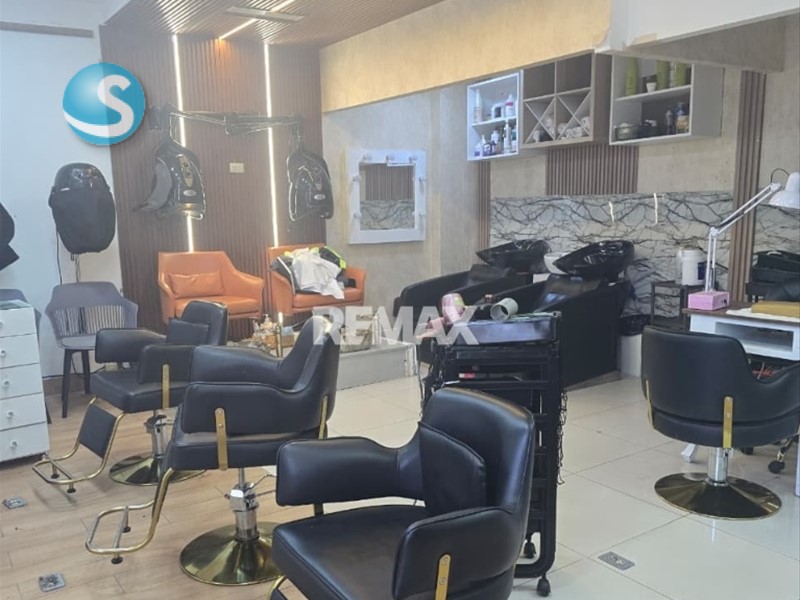 Comercial en Santo Domingo Este