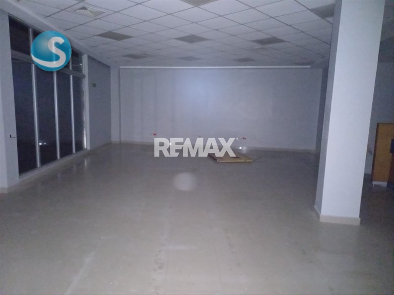 Comercial en Santo Domingo Oeste