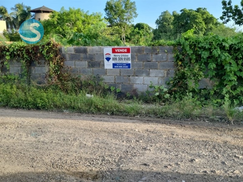 Solares / Terrenos en Santo Domingo Este