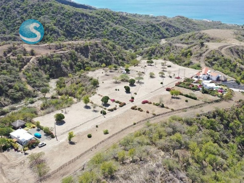 Solares / Terrenos en Azua