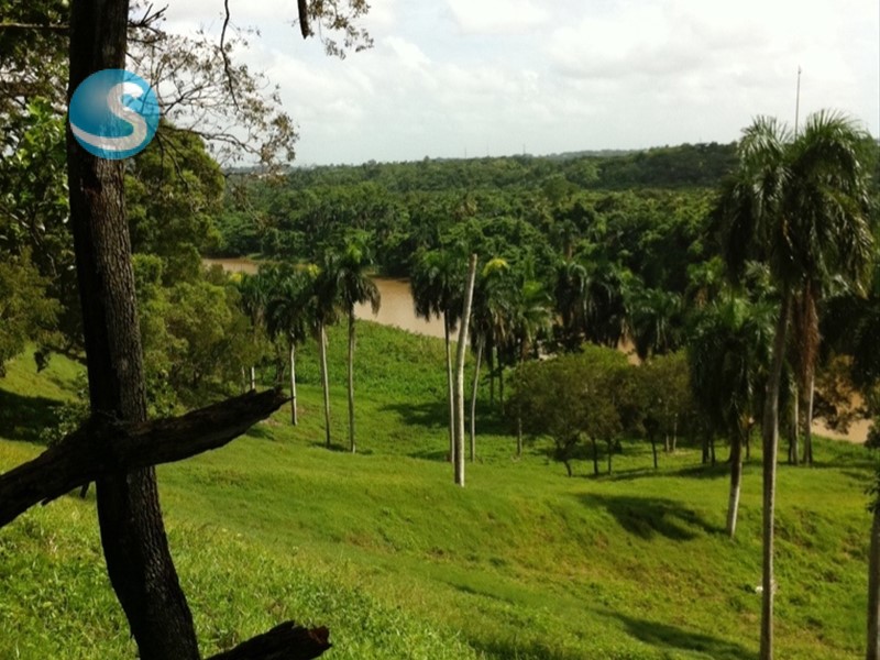 Solares / Terrenos en Distrito Nacional