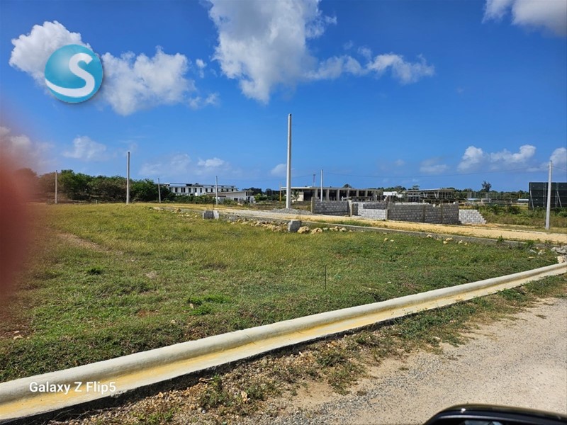 Solares / Terrenos en Santo Domingo Este
