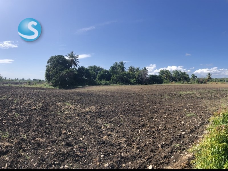 Solares / Terrenos en Otra Zona