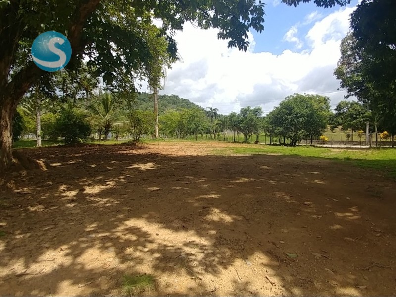 Solares / Terrenos en Otra Zona